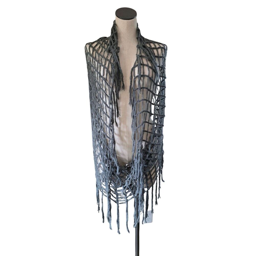 Chunky Open Knit Gray with Metallic Thread Infinity Scarf 24" Wide Fringe Boho